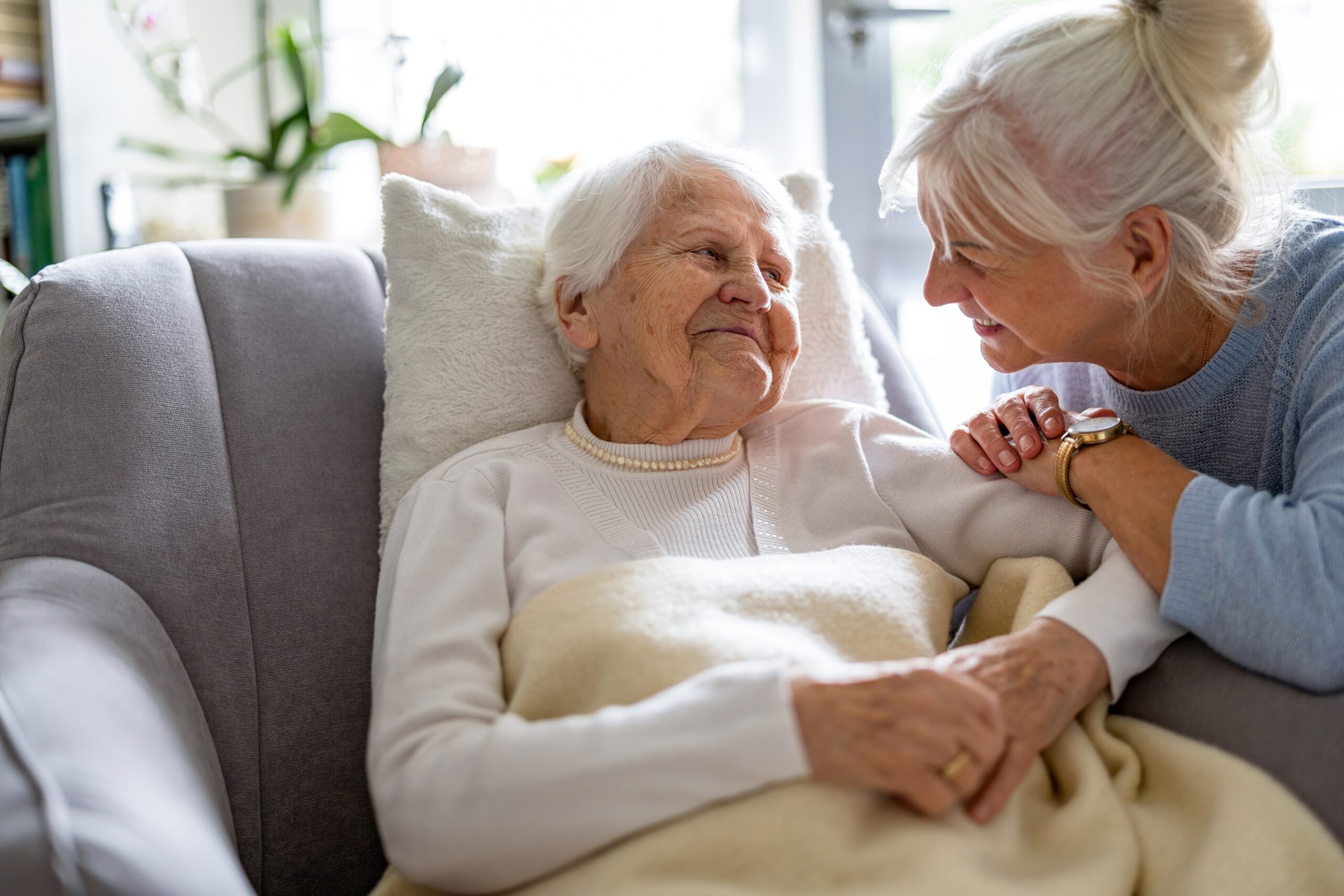 Caring for a Loved One With Dementia: What No One Tells You (But Should ...